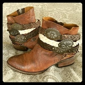 Freebird Endy Booties